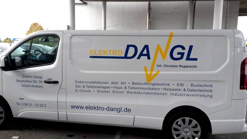 Fahrzeugbeschriftung für Elektro Dangl in Amberg