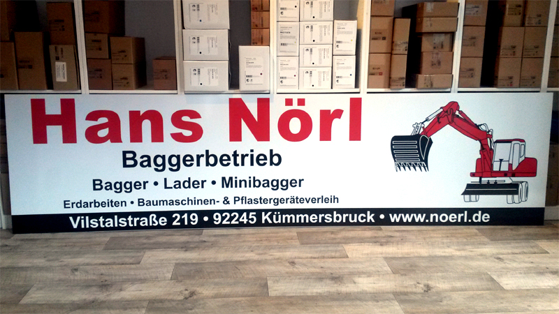 Bandenwerbung für die Fa. Hans Nörl