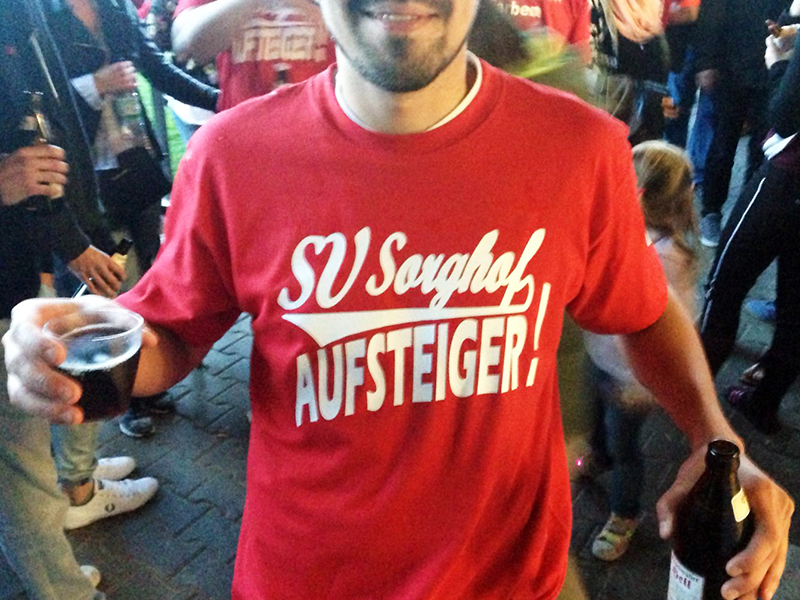 Meister-Shirts für den SV Sorghof