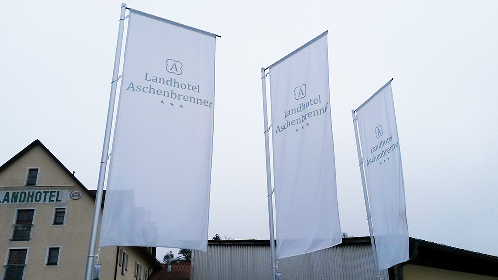 Fahnen für das Landhotel Aschenbrenner